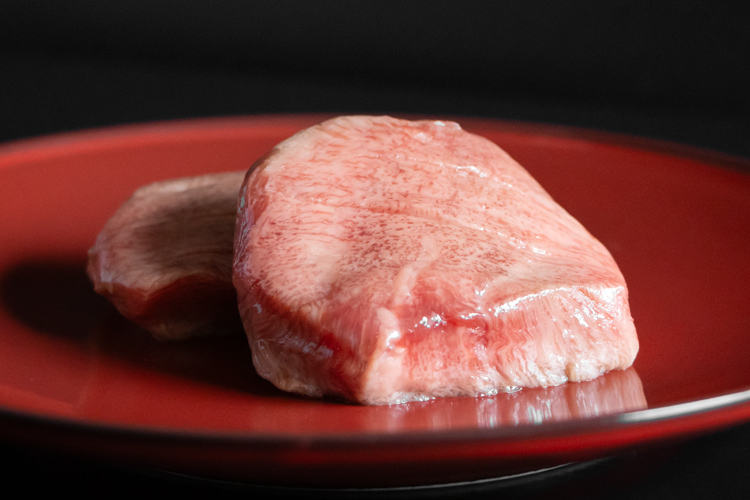 「陣中の牛タンは二段階熟成」