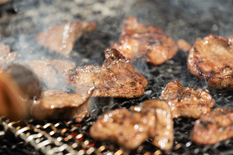 焼き立ての香りと旨みを楽しむひと手間