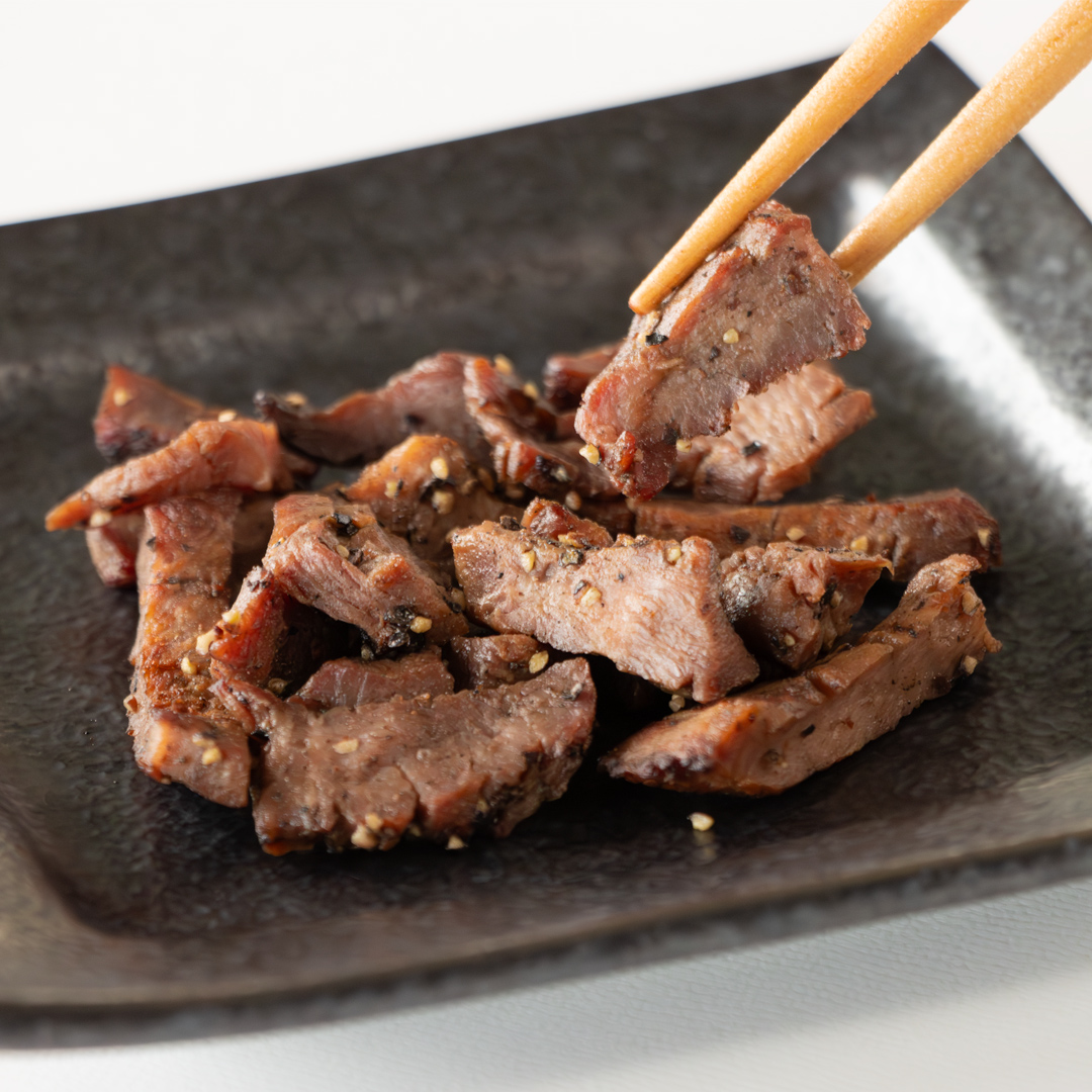 焼きたて陣中牛タン 塩 30g　¥650 (税込)